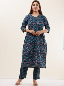 Umang Heena Straight Kurta