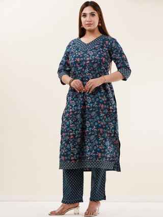 Umang Heena Straight Kurta
