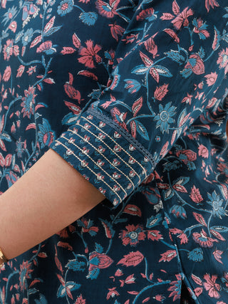 Umang Heena Straight Kurta