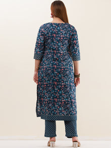 Umang Heena Straight Kurta