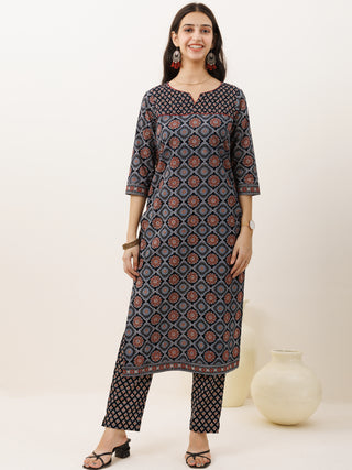 Ajrakh Shamiyana Set Of Kurta Pants Dupatta