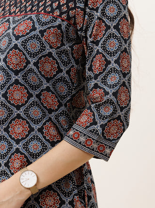 Ajrakh Shamiyana Set Of Kurta Pants Dupatta