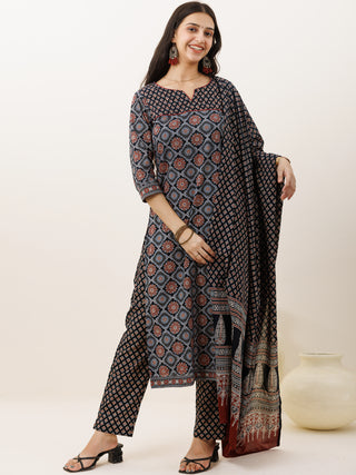 Ajrakh Shamiyana Set Of Kurta Pants Dupatta