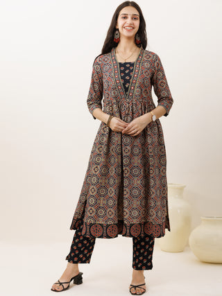 Ajrakh Tabasum Set Of Kurta Pants Dupatta