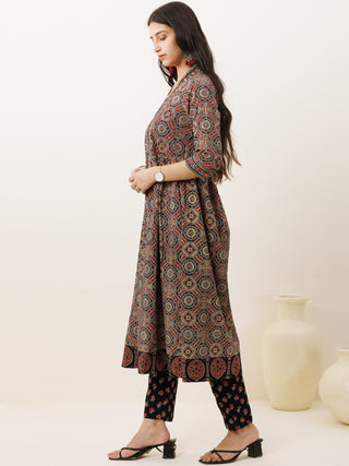 Ajrakh Tabasum Kurta