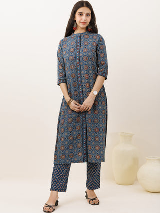 Ajrakh Ruhani Set Of Kurta Pants Dupatta