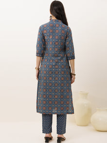 Ajrakh Ruhani Set Of Kurta Pants Dupatta