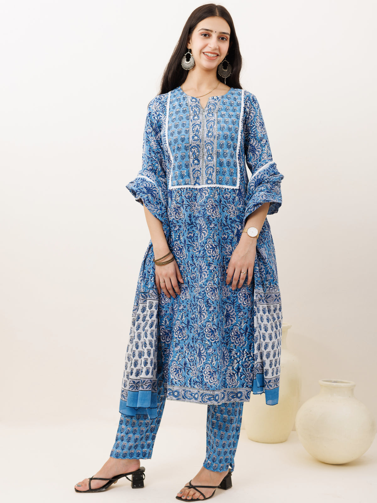 Rozana Andaz Set Of Kurta Pants Dupatta