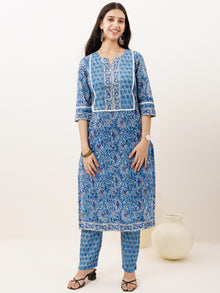 Rozana Andaz Set Of Kurta Pants Dupatta