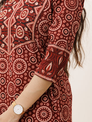 Ajrakh Tahsin Set Of Kurta Pants Dupatta