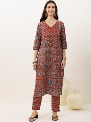 Ajrakh Mida Set Of Kurta Pants Dupatta