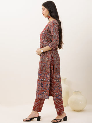 Ajrakh Mida Set Of Kurta Pants Dupatta
