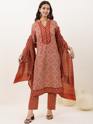 Ajrakh Rangrez Set Of Kurta Pants Dupatta