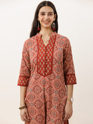 Ajrakh Rangrez Set Of Kurta Pants Dupatta