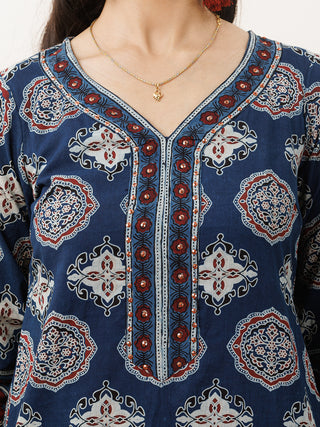 Ajrakh Mohak Set Of Kurta Pants Dupatta