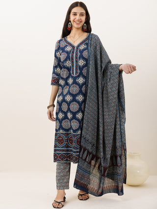 Ajrakh Mohak Set Of Kurta Pants Dupatta