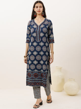 Ajrakh Mohak Set Of Kurta Pants Dupatta