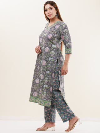 Umang Pari Straight Kurta