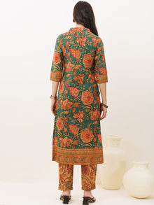 Rozana Afsana Kurta