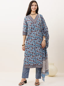 Rozana Nazar Set Of Kurta Pants Dupatta