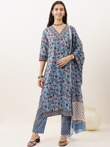 Rozana Nazar Set Of Kurta Pants Dupatta