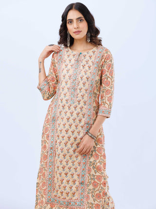 Aina Faghir Set Of Kurta Pants Kota Dupatta