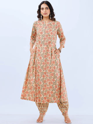 Aina Meher Set Of Kali Kurta Pants Dupatta