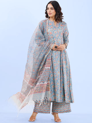 Aina Saima Set Of Kali Kurta Pants Dupatta