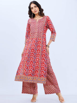 Aina Nia Set Of Kurta Pants Dupatta