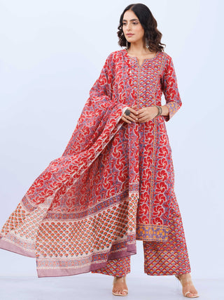 Aina Nia Set Of Kurta Pants Dupatta