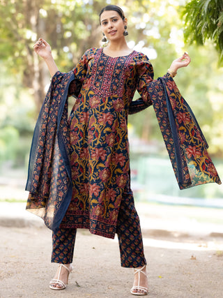 Roz Vibha Set Of Straight Kurta Pants Dupatta