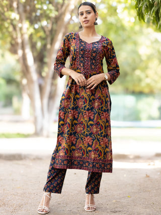 Roz Vibha Set Of Straight Kurta Pants Dupatta