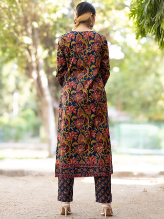 Roz Vibha Set Of Straight Kurta Pants Dupatta