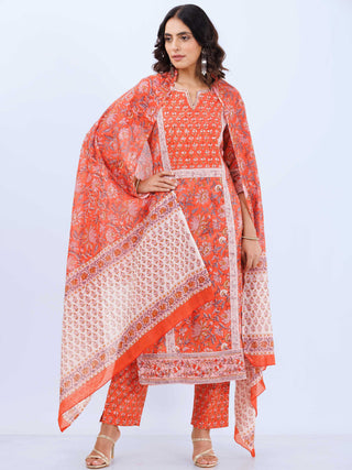 Aina Midha Set Of Kurta Pants Dupatta