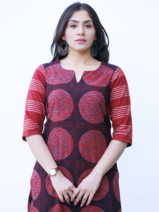 Ajrakh Tamana Set Of Kurta Pants Dupatta