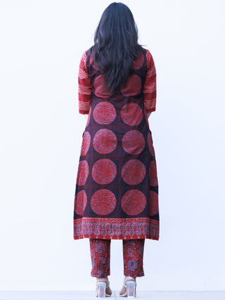 Ajrakh Tamana Set Of Kurta Pants Dupatta