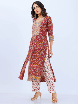 Aina Wasi Set Of Kurta Pants Dupatta