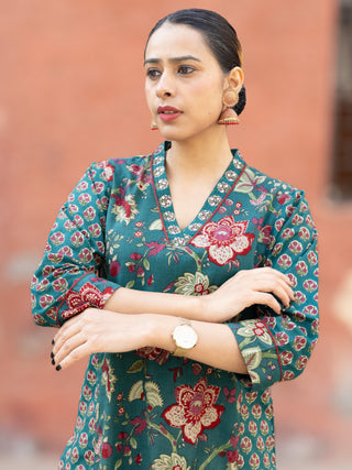 Roz Zia Set Of Kurta Pants Dupatta