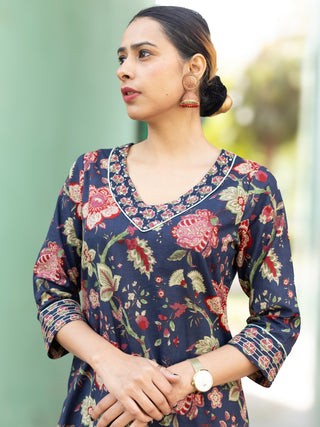 Roz Dia Set Of Kurta Pants Dupatta