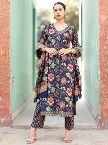 Roz Dia Set Of Kurta Pants Dupatta