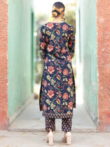 Roz Dia Set Of Kurta Pants Dupatta