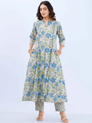 Aina Nutan Kali Kurta