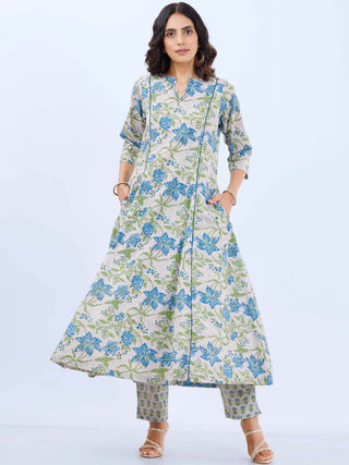 Aina Nutan Set Of Kali Kurta Pants Dupatta