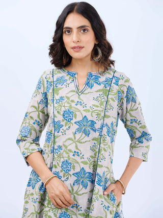 Aina Nutan Set Of Kali Kurta Pants Dupatta