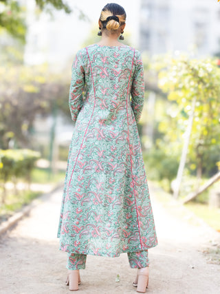 Roz Meher Kali Kurta