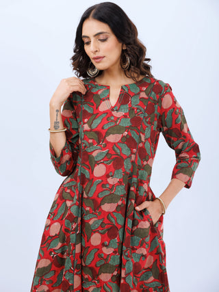 Aina Zoya Set Of Kali Kurta Pants Dupatta