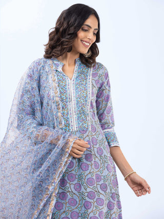 Aina Sneh Set Of Kurta Pants Kota Dupatta