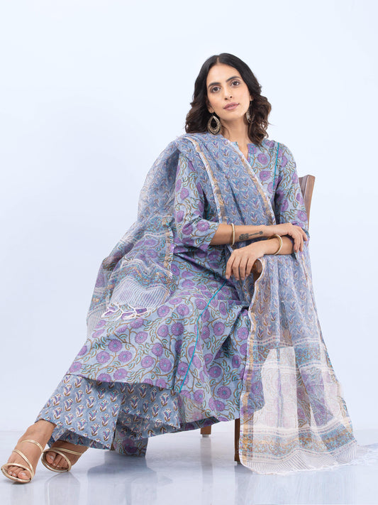Aina Mira Set Of Kali Kurta Pants Dupatta