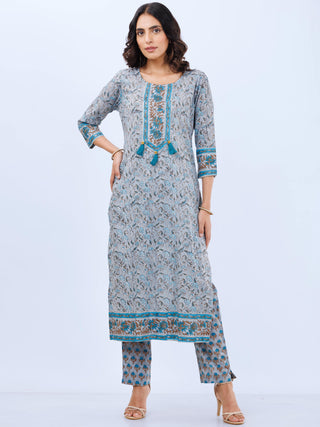 Aina Mohak Set Of Kurta Pants Kota Dupatta