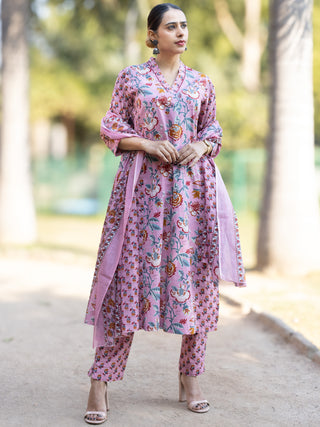 Roz Nidhi Set Of Kurta Pants Dupatta